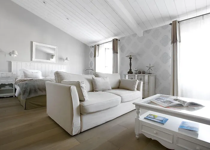 Le Clos Saint-martin & Hotel 4*