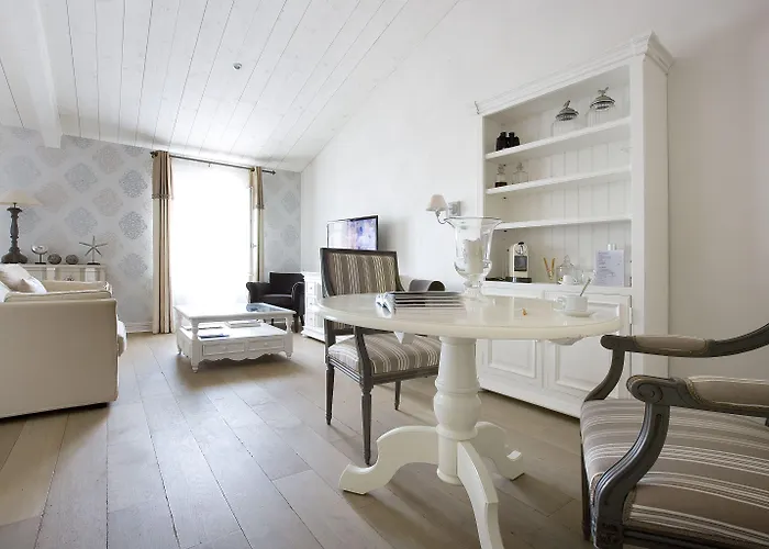 Le Clos Saint-martin & Hotel Saint-Martin-de-Ré