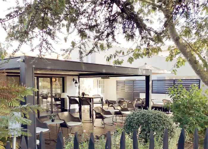 Le Clos Saint-martin & Hotel