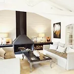 Hotel Le Clos Saint-martin &