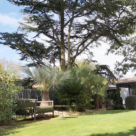 Le Clos Saint-martin & Hotel