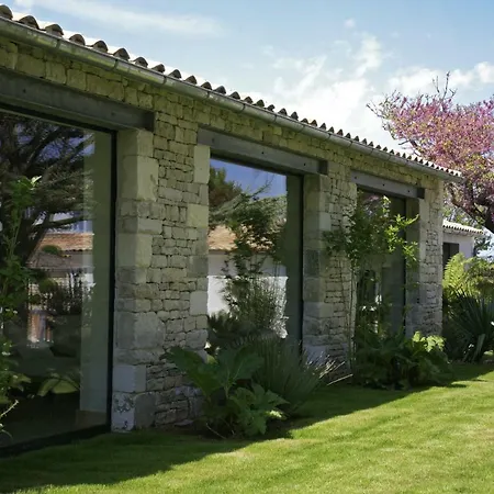 Le Clos Saint-martin & 4* Saint-Martin-de-Ré