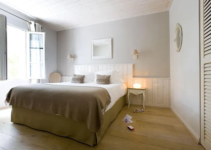 Le Clos Saint-martin & 4* Saint-Martin-de-Ré