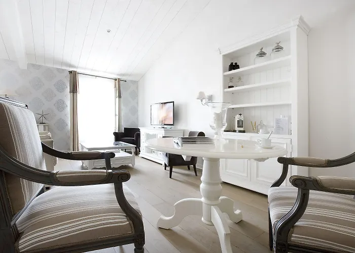 Le Clos Saint-martin & 4* Saint-Martin-de-Ré